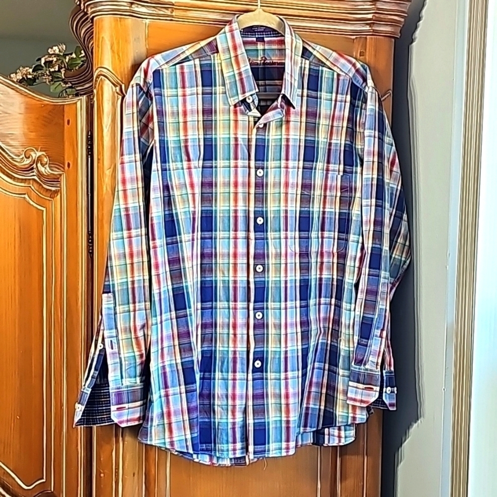 ALAN FLUSSER mens blue plaid long sleeve shirt. Contrast colar and cuff …